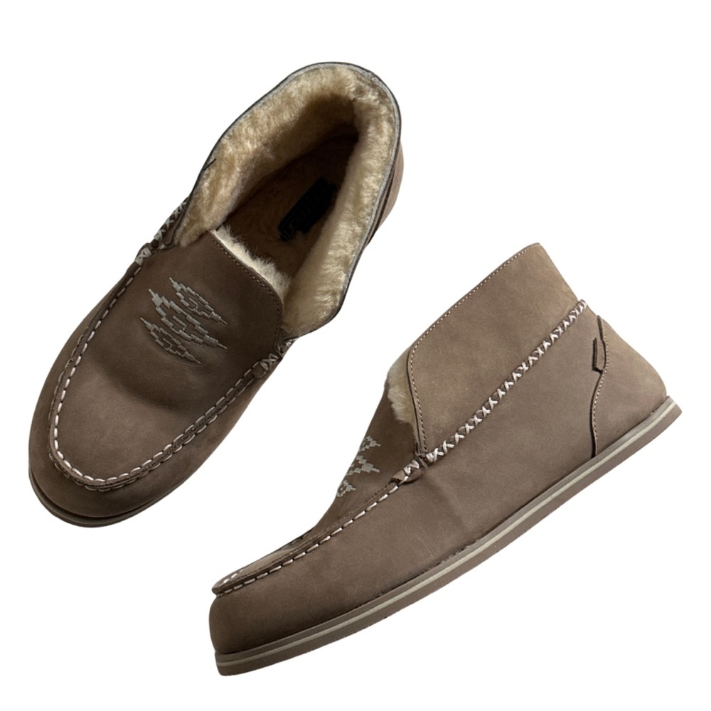 Mari Mari cozy tan moccasin shoes